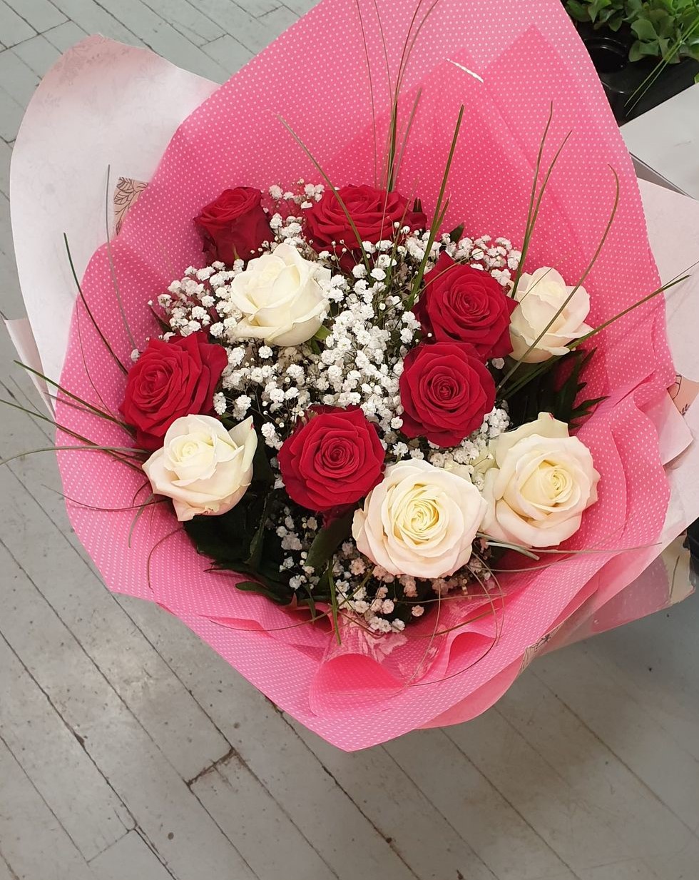 Bouquet de roses Amour pur - Au cœur d'une fleur à Loudun