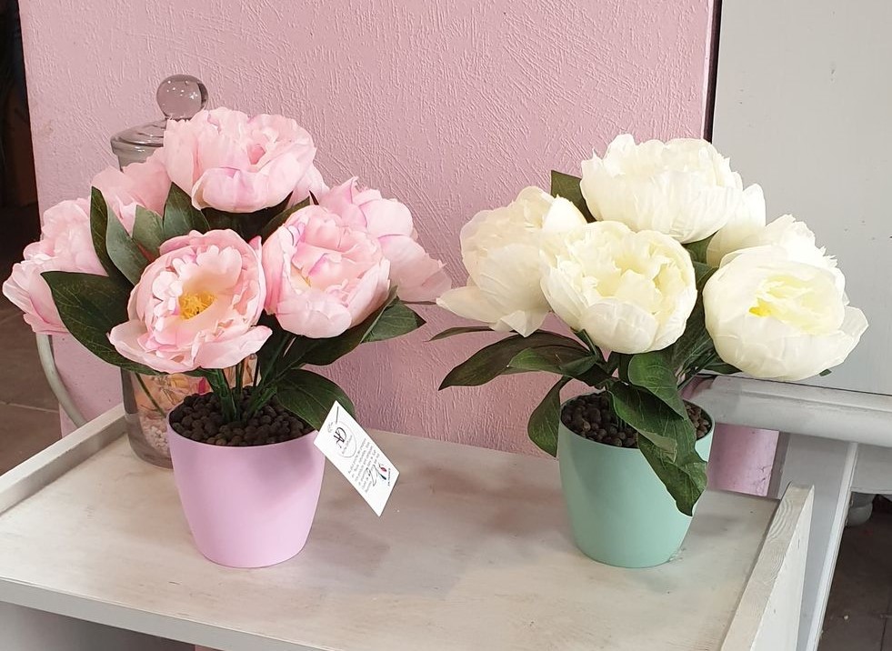 Pot Pivoines artificielles - Au cœur d'une fleur à Loudun