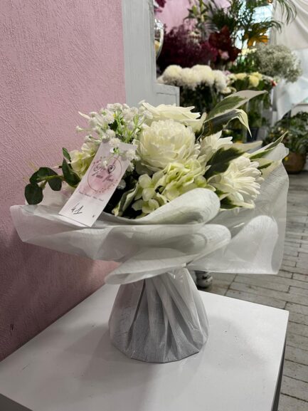 Bouquet artificiel Pureté – Image 3